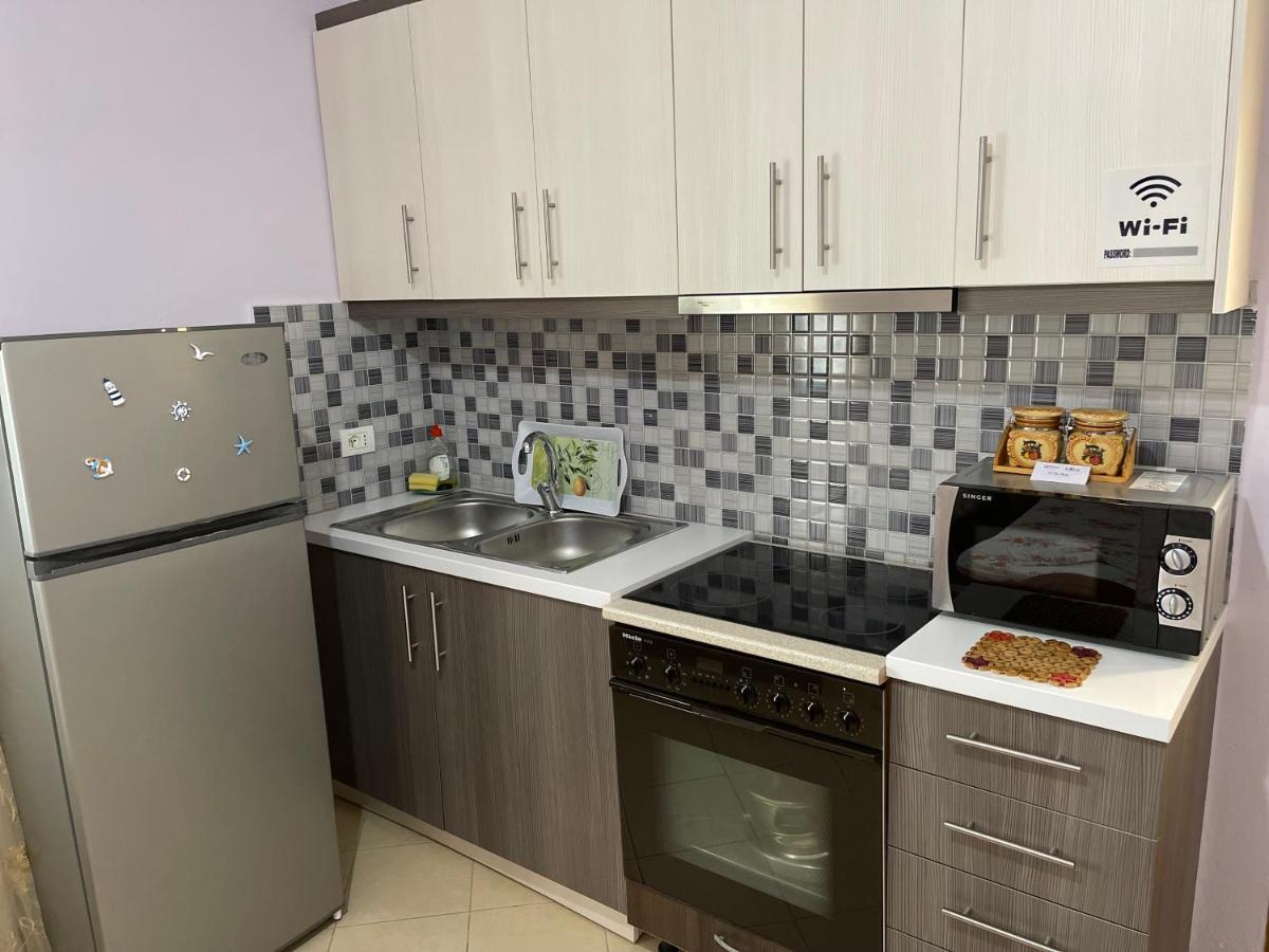 Ona's House - Housity