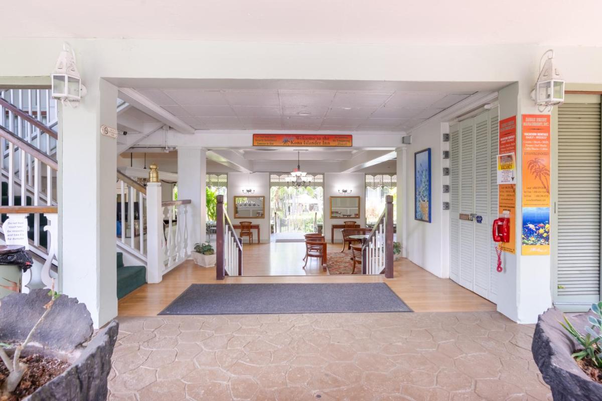 Kona Islander Inn 112 - Housity