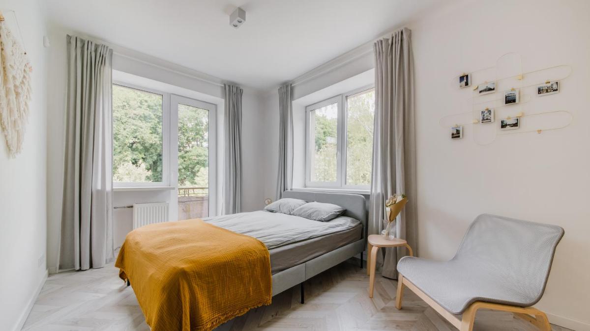 Central Apartment in Architectural Street - Hizvo