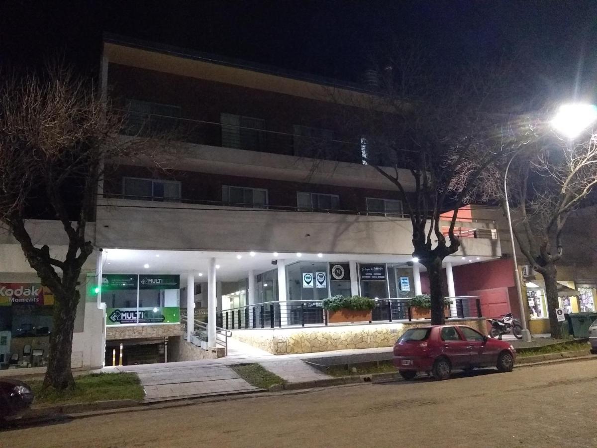 Antonia - Housity