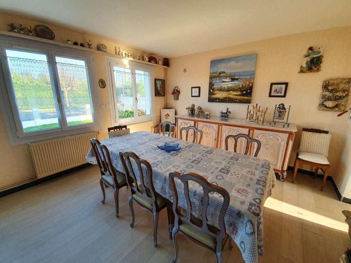 Maison familiale spacieuse avec jardin, terrasse ensoleillée et parking à Cucq - FR-1-672-18 - Housity