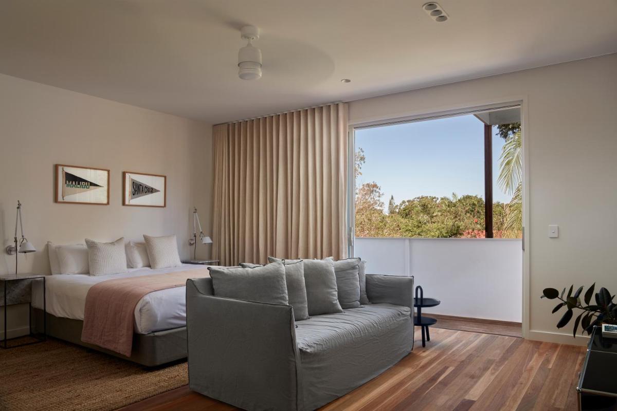 Byron Bay Accom - North Beach Houses 36 Bayshore Drive - No pool in studio - Housity