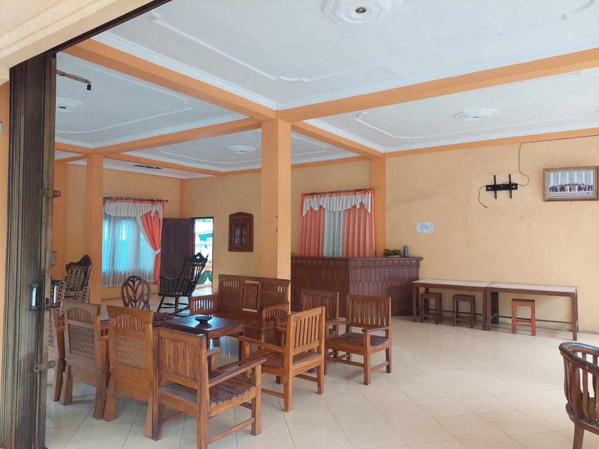 Hotel Widodo Tustiyani 4 - Housity