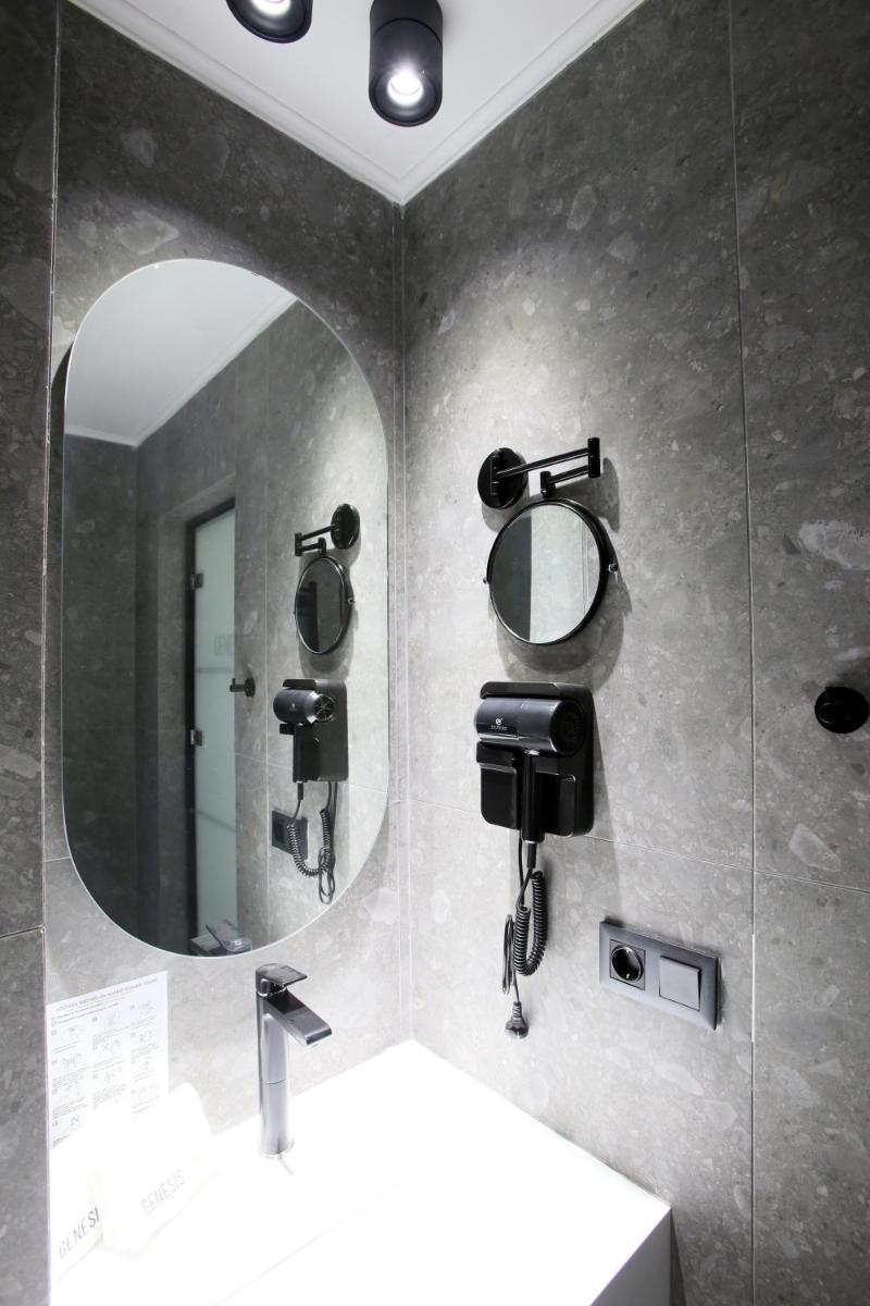 Genesis Hotel Tbilisi - Housity