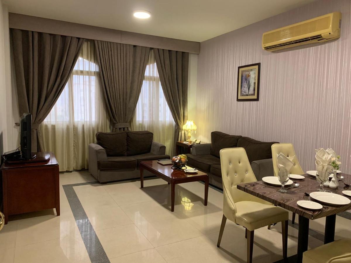 WANASA CONTINENTAL HOTEL - Housity