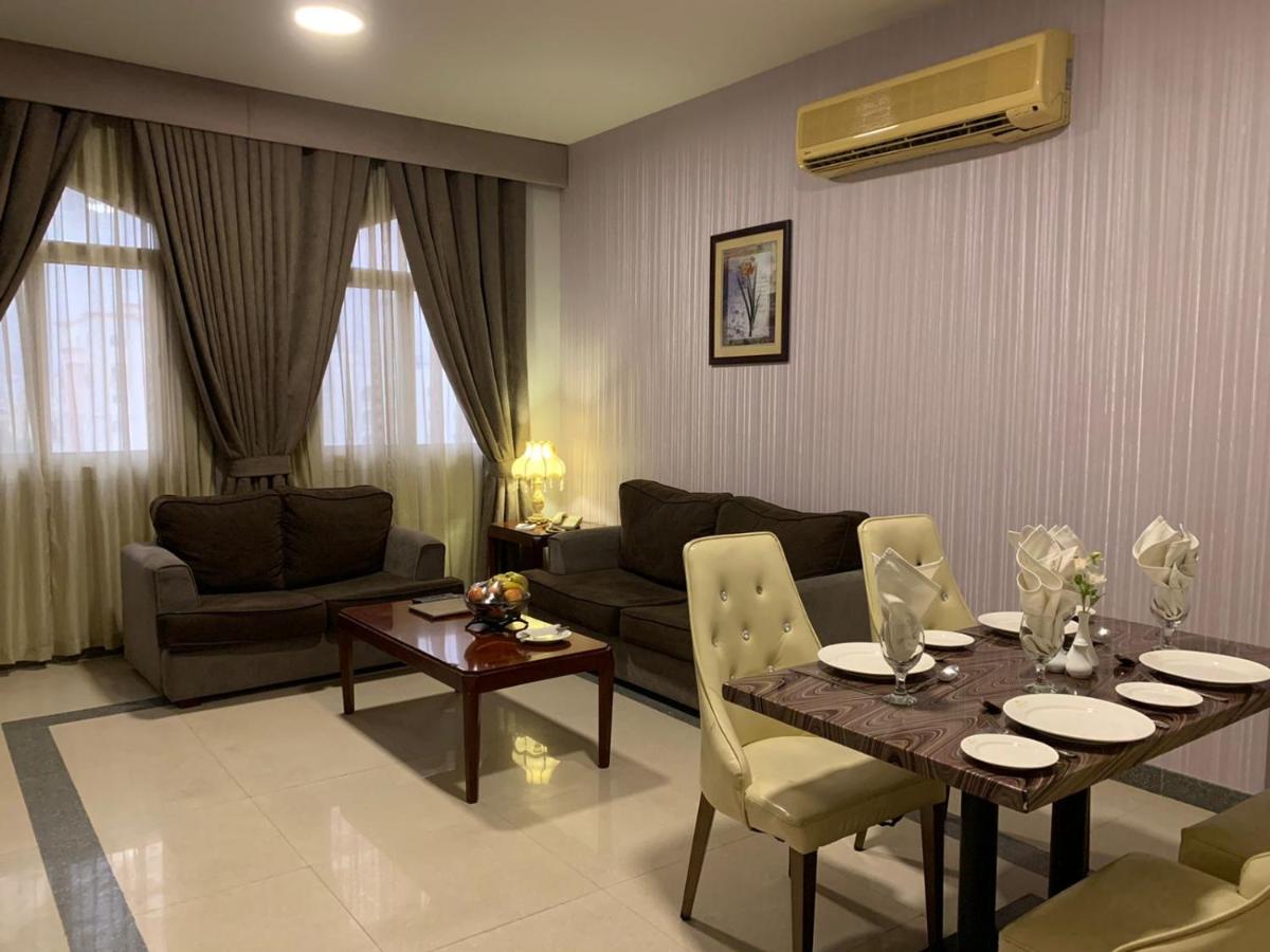 WANASA CONTINENTAL HOTEL - Housity