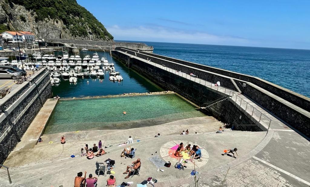 Precioso apartamento en el puerto de Elantxobe - Housity