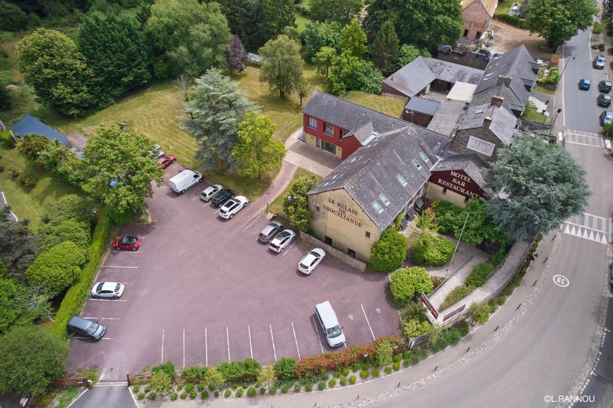 Quartier de l'hôtel ou autre quartier proche