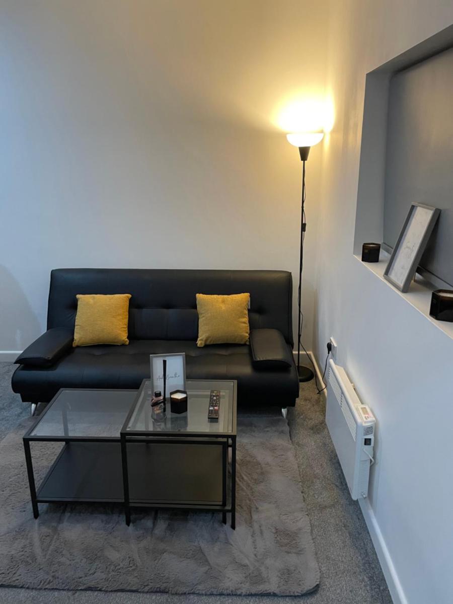 Apartment In Bham City Centre Free Parking - Housity