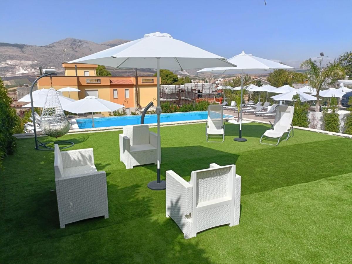 Villa Pollina - Housity