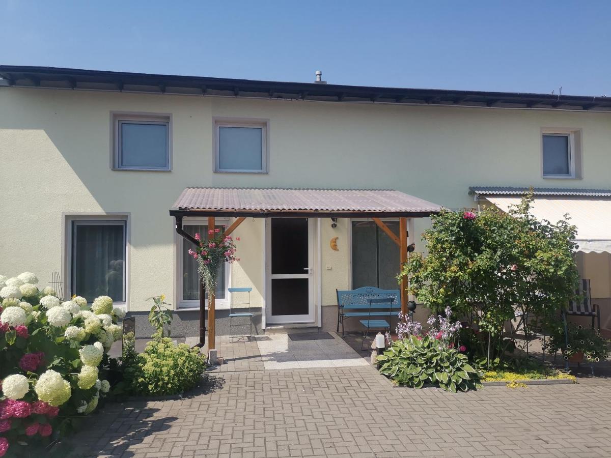 Ferienwohnung Uenglingen - Housity