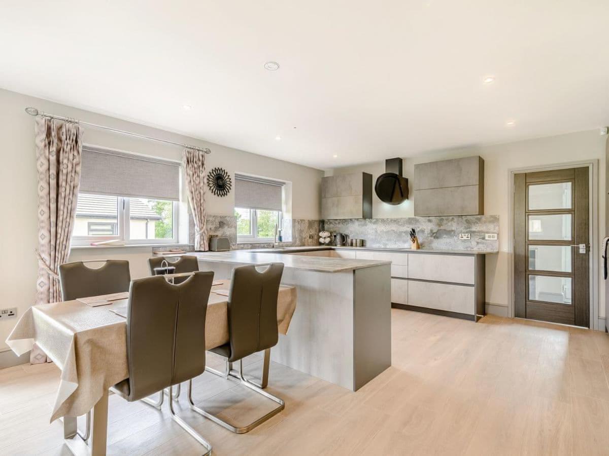 Willows Cottage - Housity
