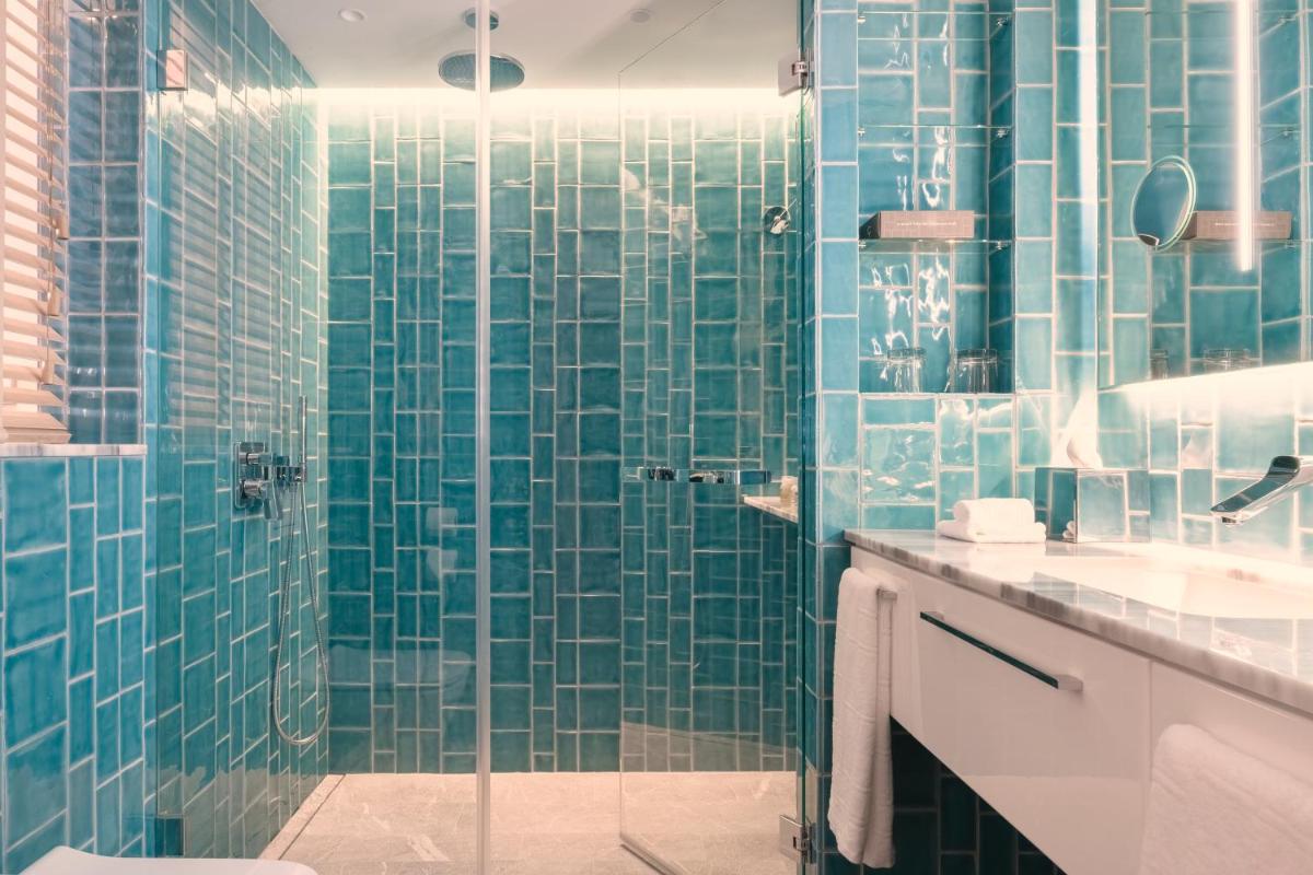 Un baño de El Vicenç de la Mar - Adults Only - Over 12