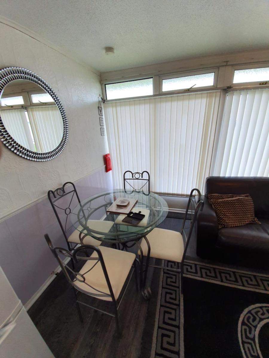 Holiday Chalet 111 - Housity