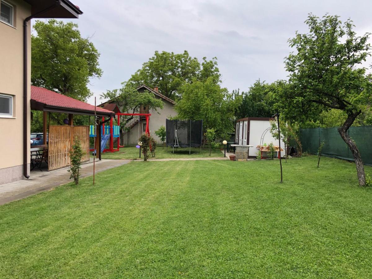 Villa Jerman - Housity