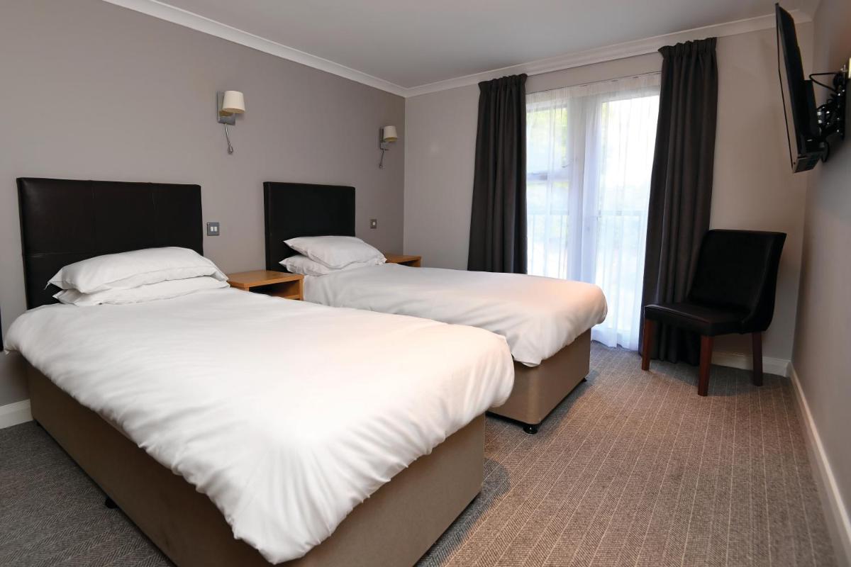 Lamb & Flag Inn - Housity