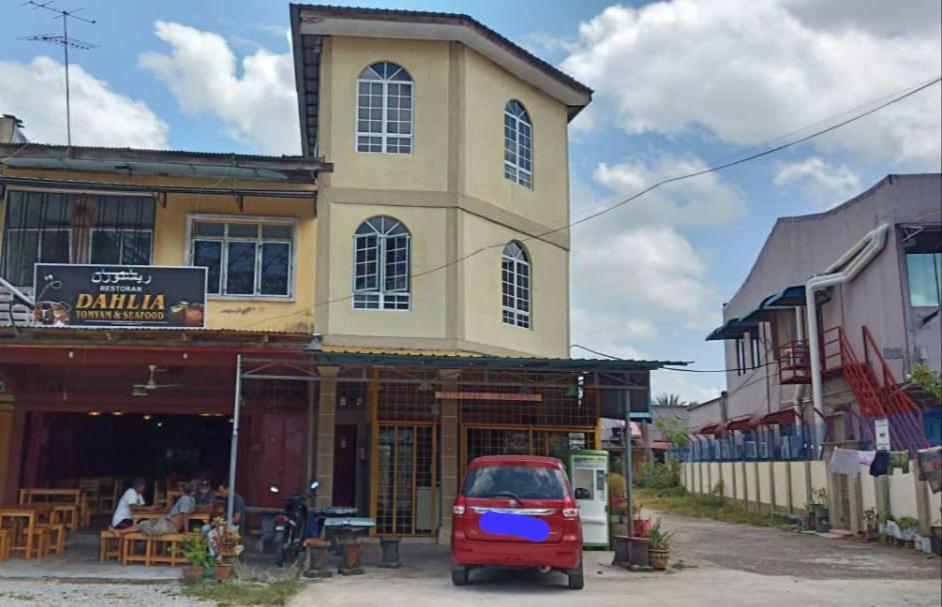 Bilik Harian Pengkalan Chepa - Housity