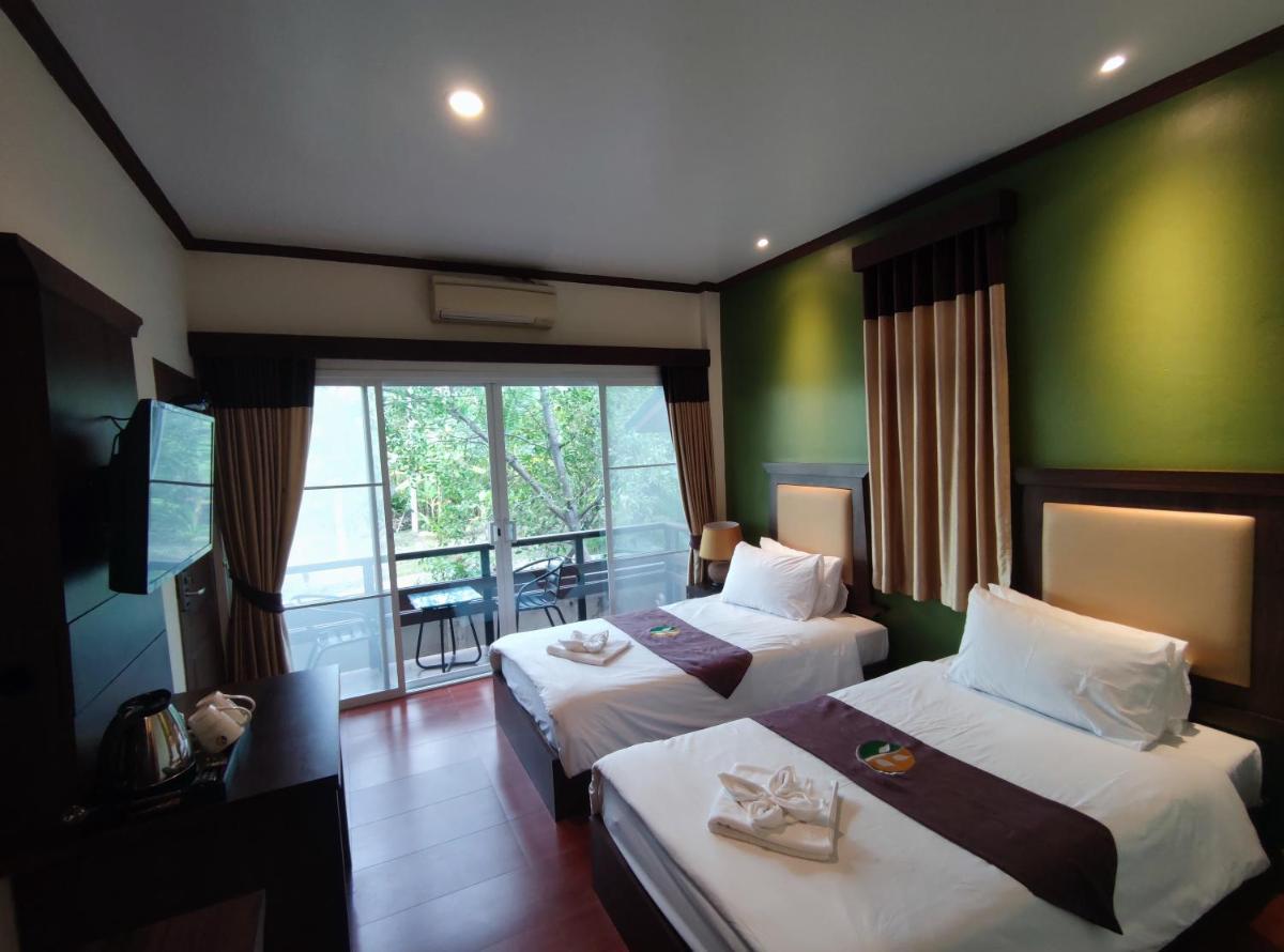 Baantip Suantong - Housity