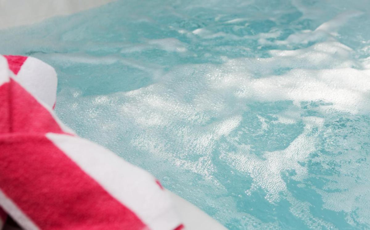 Honeysuckle Cottage - Housity