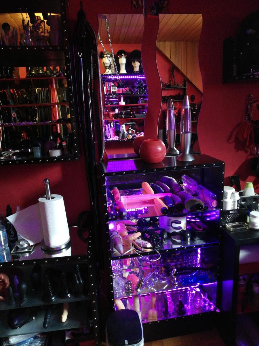 Hotel BDSM private Room - Housity