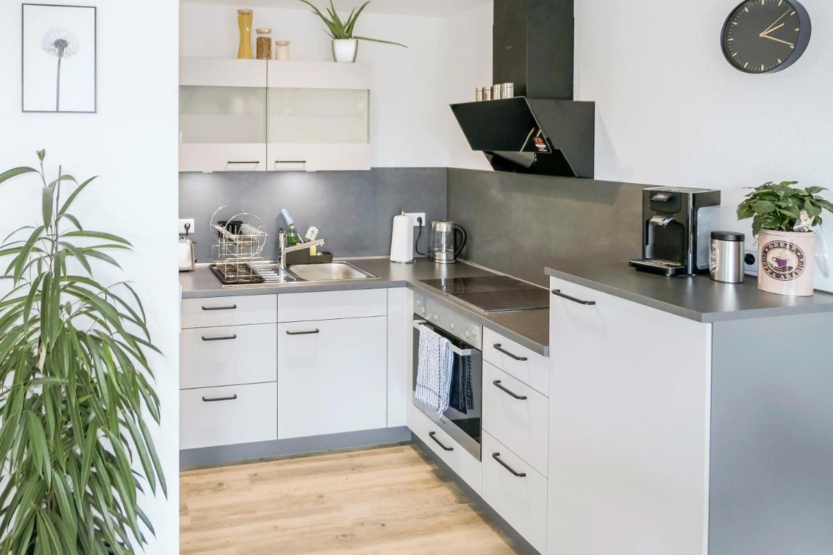 Wohlfühlwohnung im Zentrum mit 24-7 Self Check-In, WLAN & Smart TV - Housity