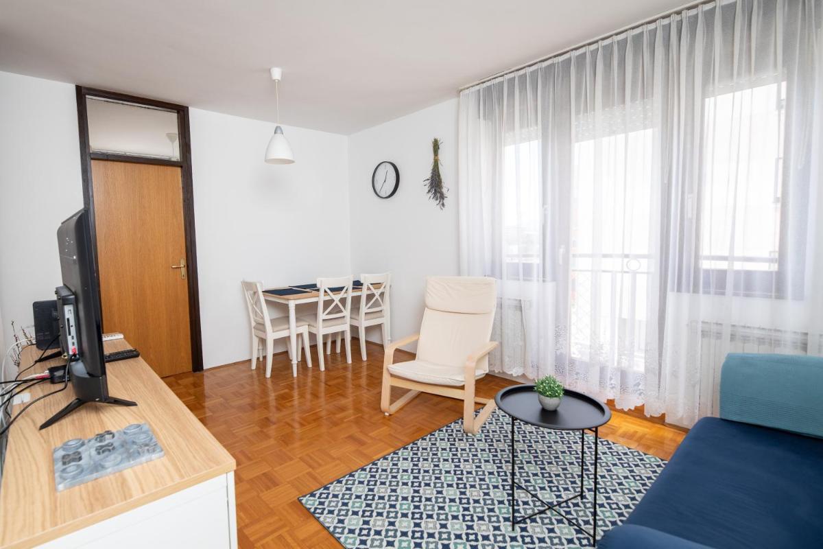 Iva - Housity
