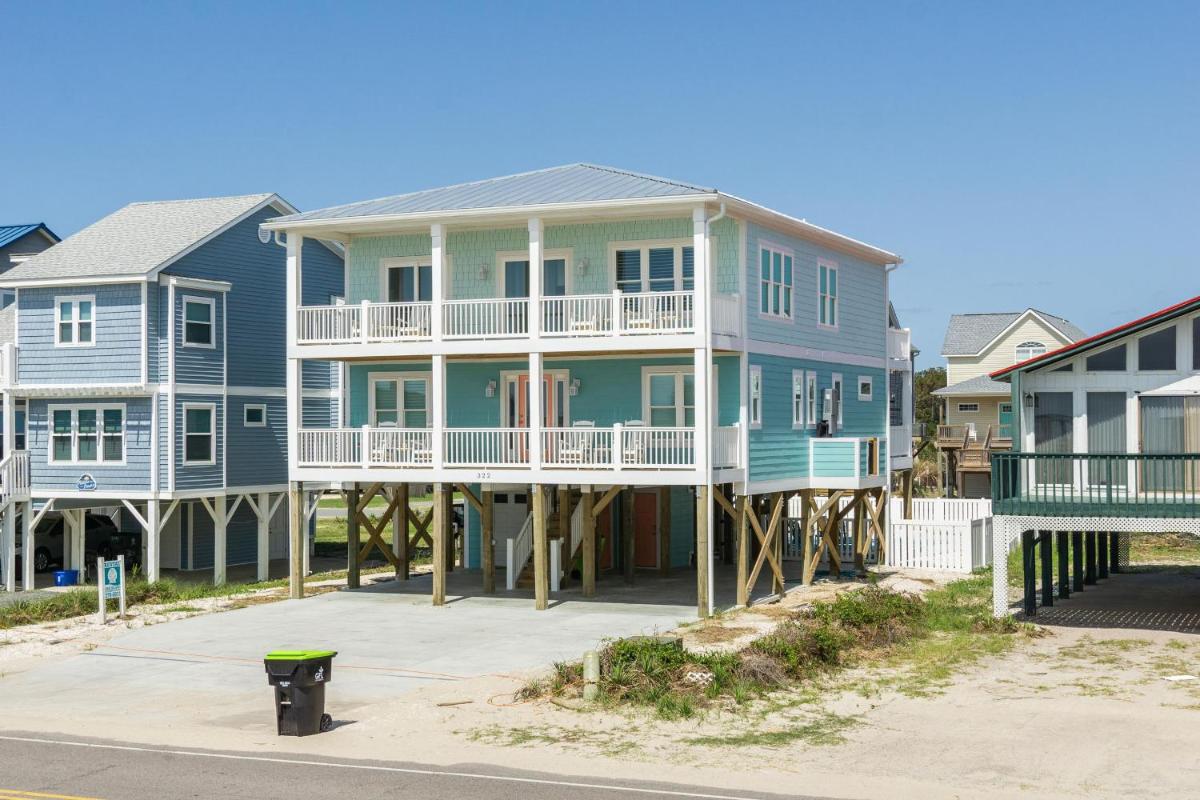 Wait N Sea by Oak Island Accommodations - Housity