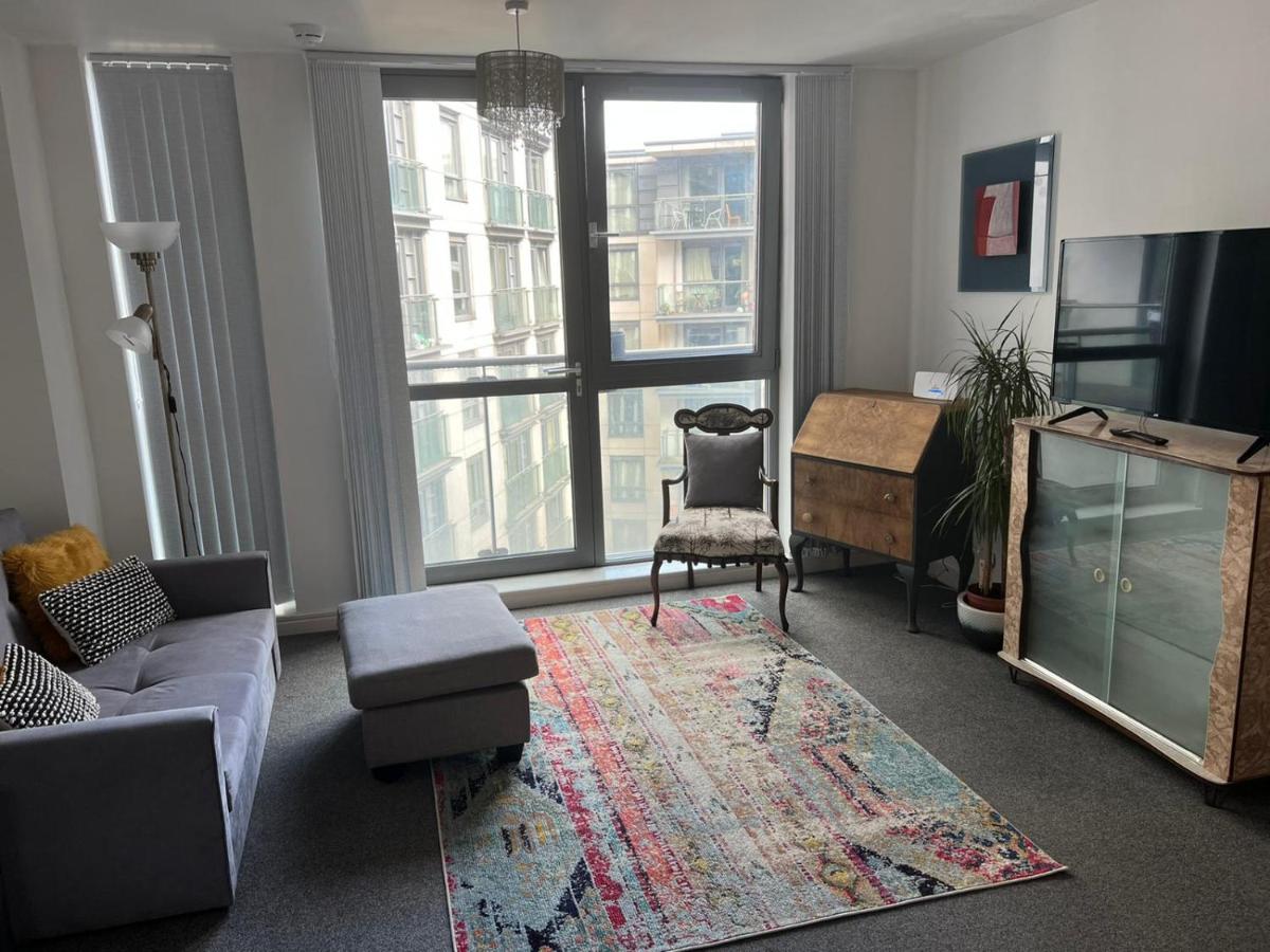 City centre 1 bed apartment with free on site parking with CCTV by Lets Relocations - Housity