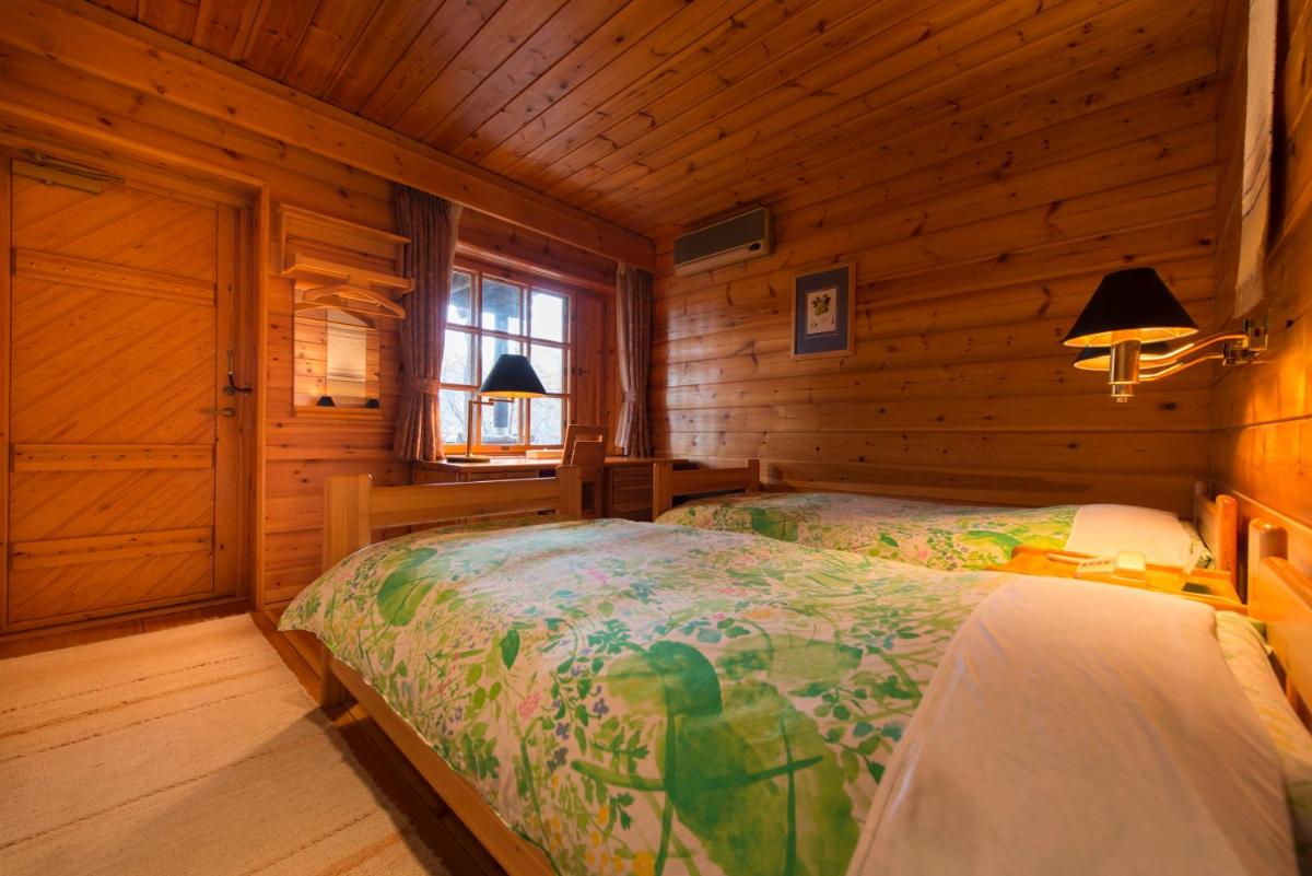 Hotel Nidom - Housity