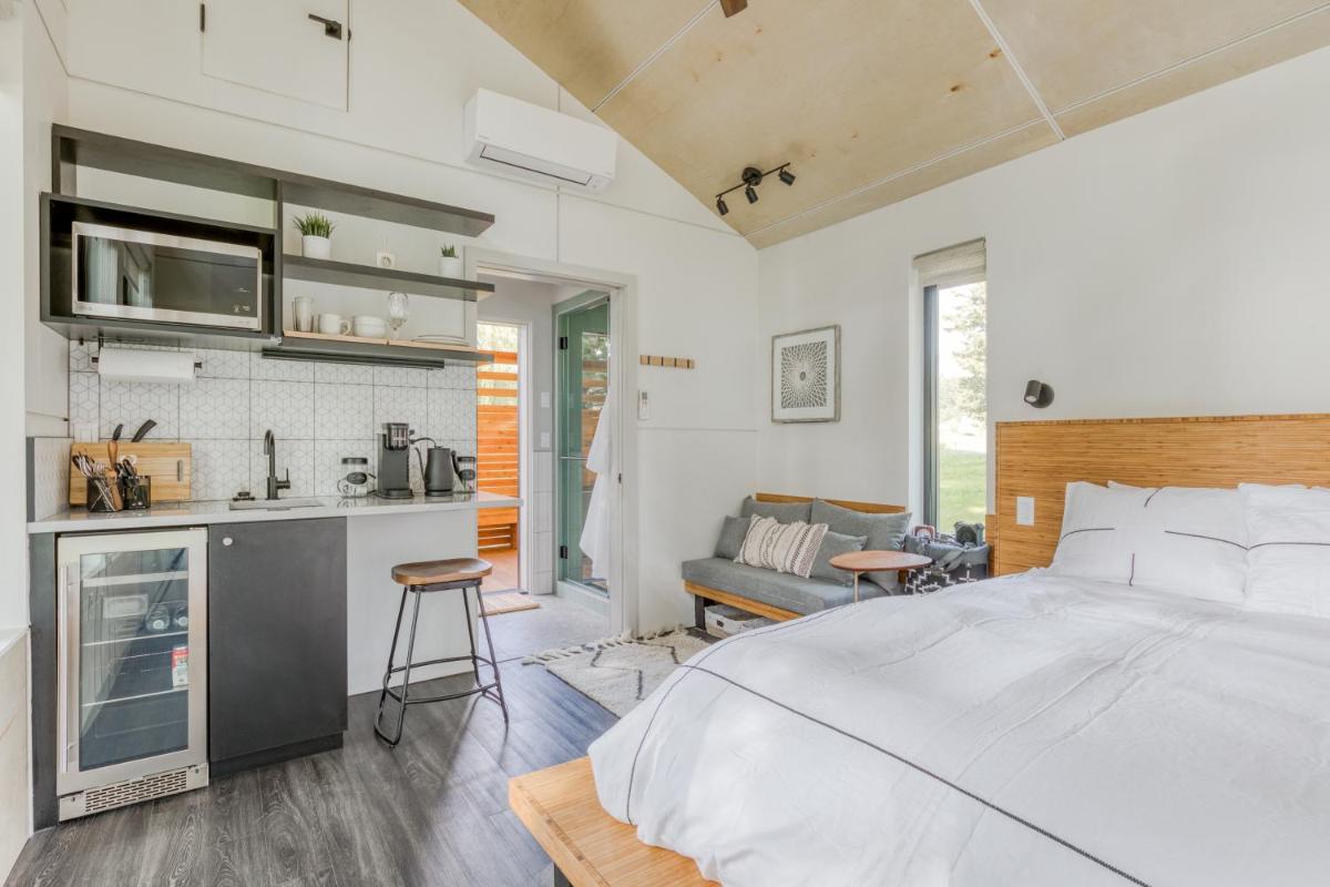 Tenzen Springs - Cabin 1 - Housity