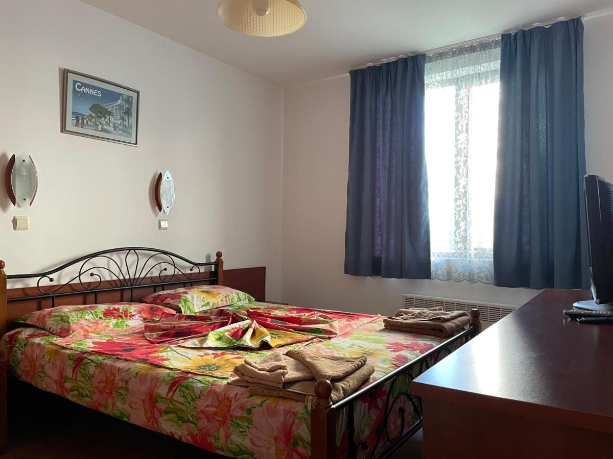 Apartment in Kambani Bells I - Housity