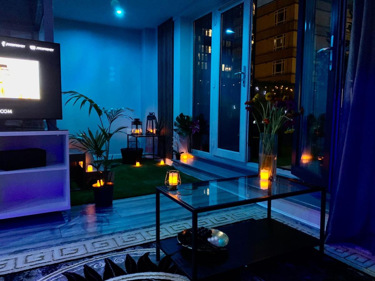 Luxury 9ine PENTHOUSE WITH GARDEN & JACUZZI - Housity