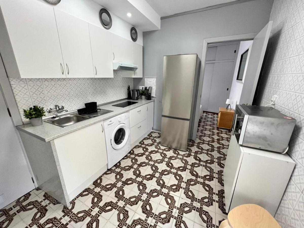 Mirror Apartment Gandia - Housity