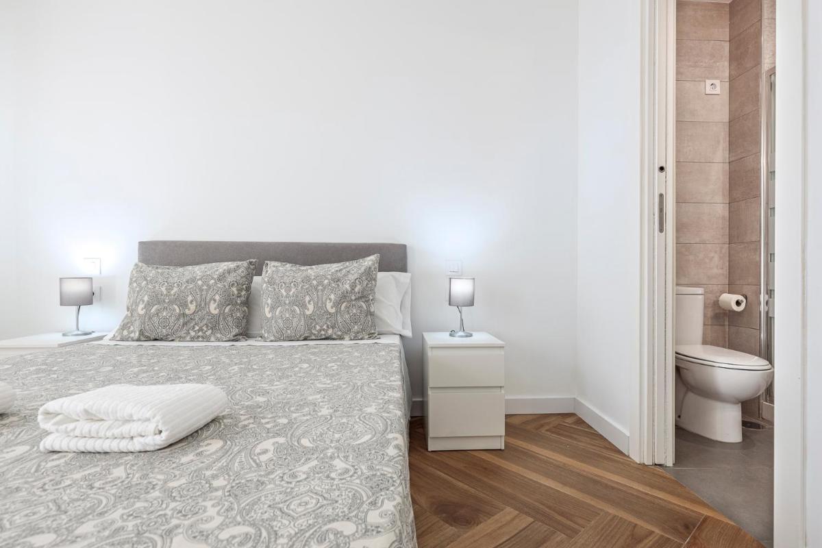 Algaba aral - Housity