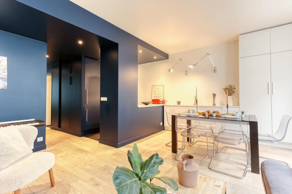Gorgeous 2 Bdrs Flat in a Prime Location - Opera - Housity