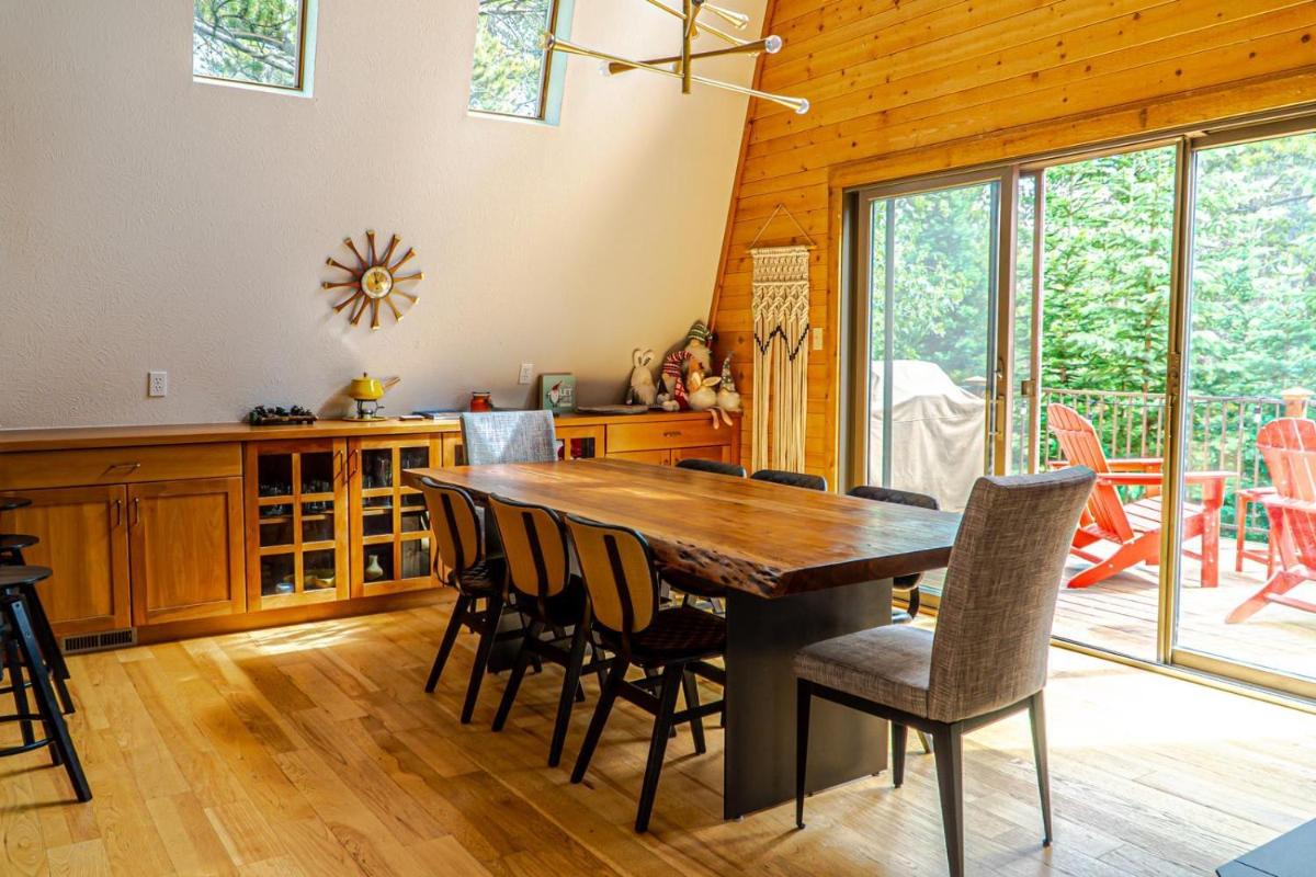 Mid Century Glam Chalet in the Woods with Hot Tub! - Housity