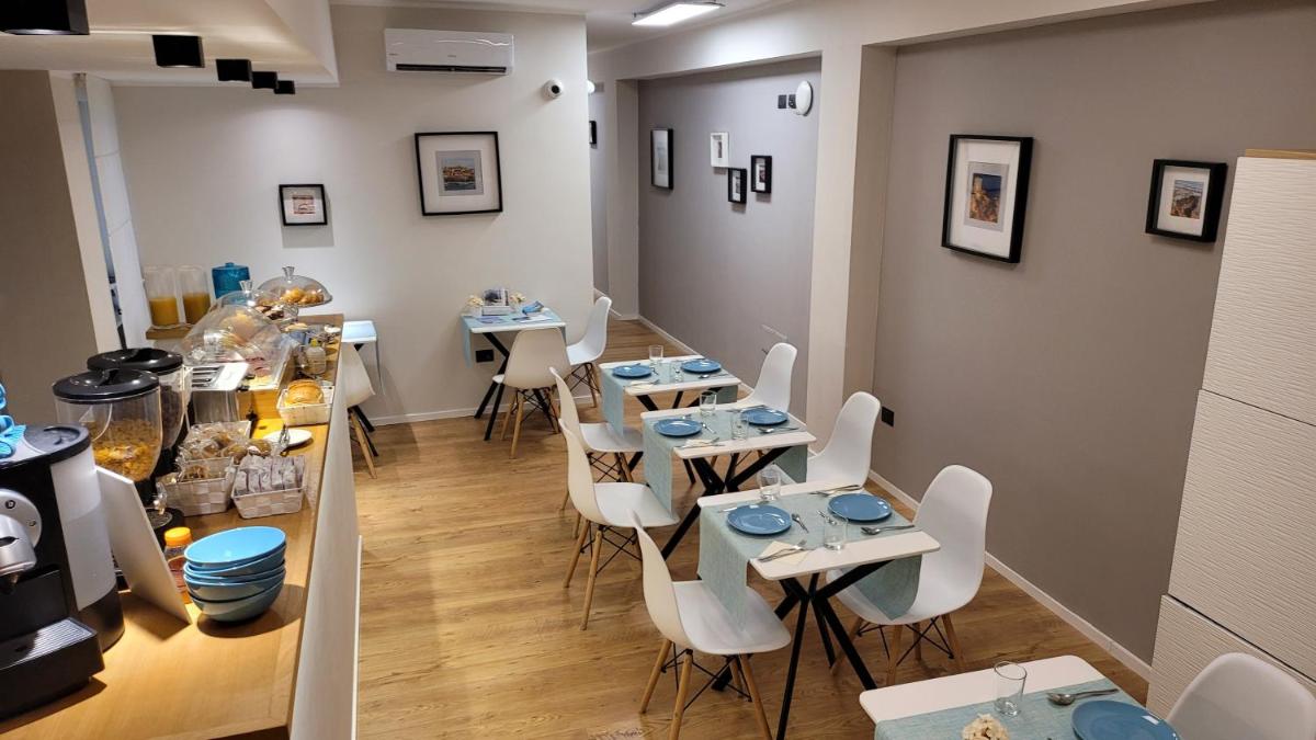 EVA LUXURY ROOMS CAGLIARI - Housity