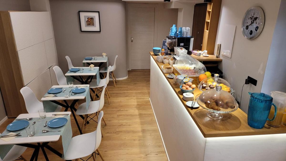 EVA LUXURY ROOMS CAGLIARI - Housity