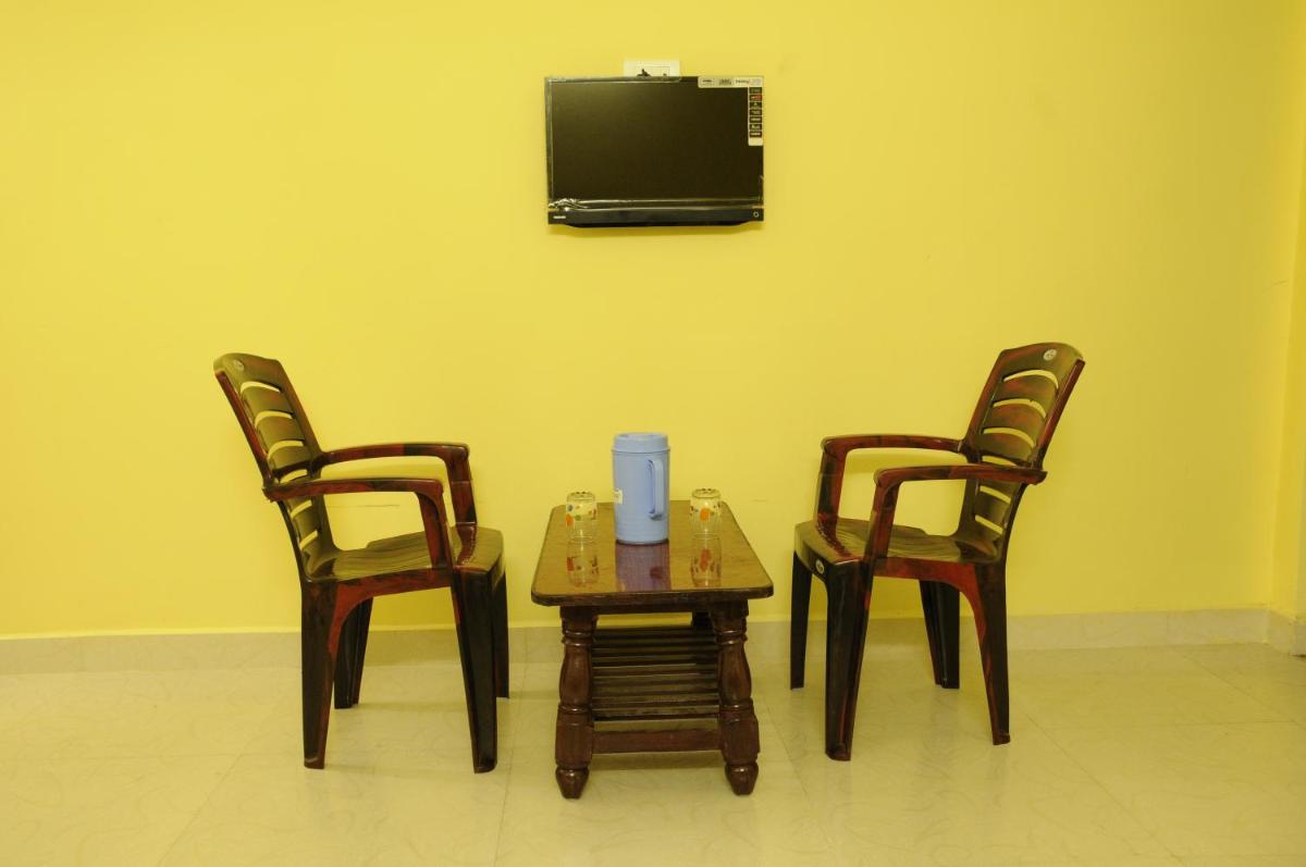 Suitetrails - Sujan Residency's