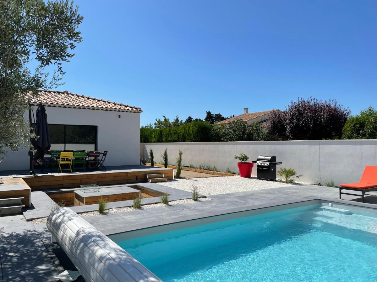 Magnifique villa avec piscine / jacuzzi / brasero - Housity