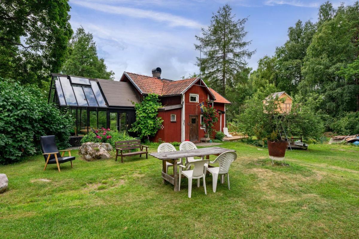 Unique holiday home in Mankarbo, Uppsala - Housity