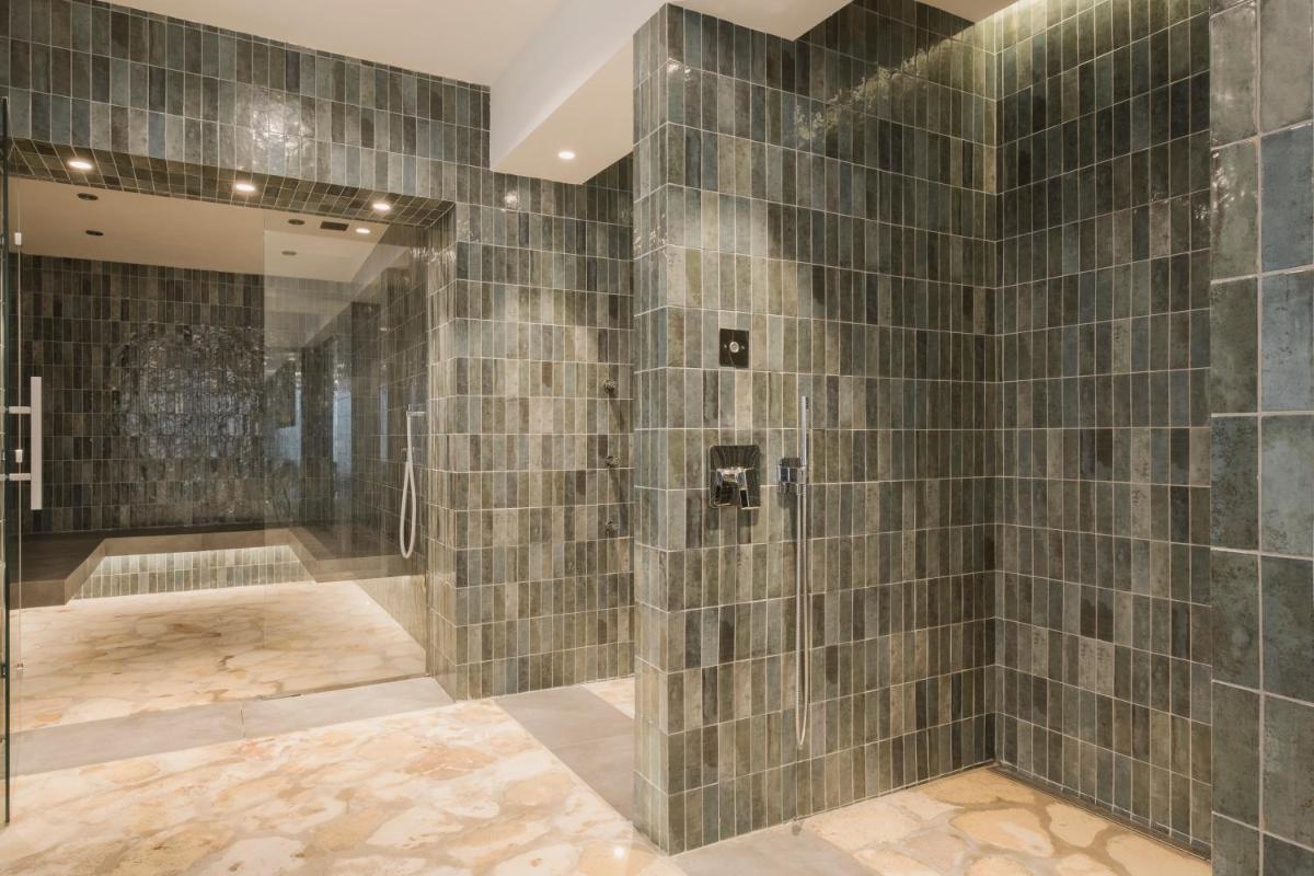 Un baño de El Vicenç de la Mar - Adults Only - Over 12