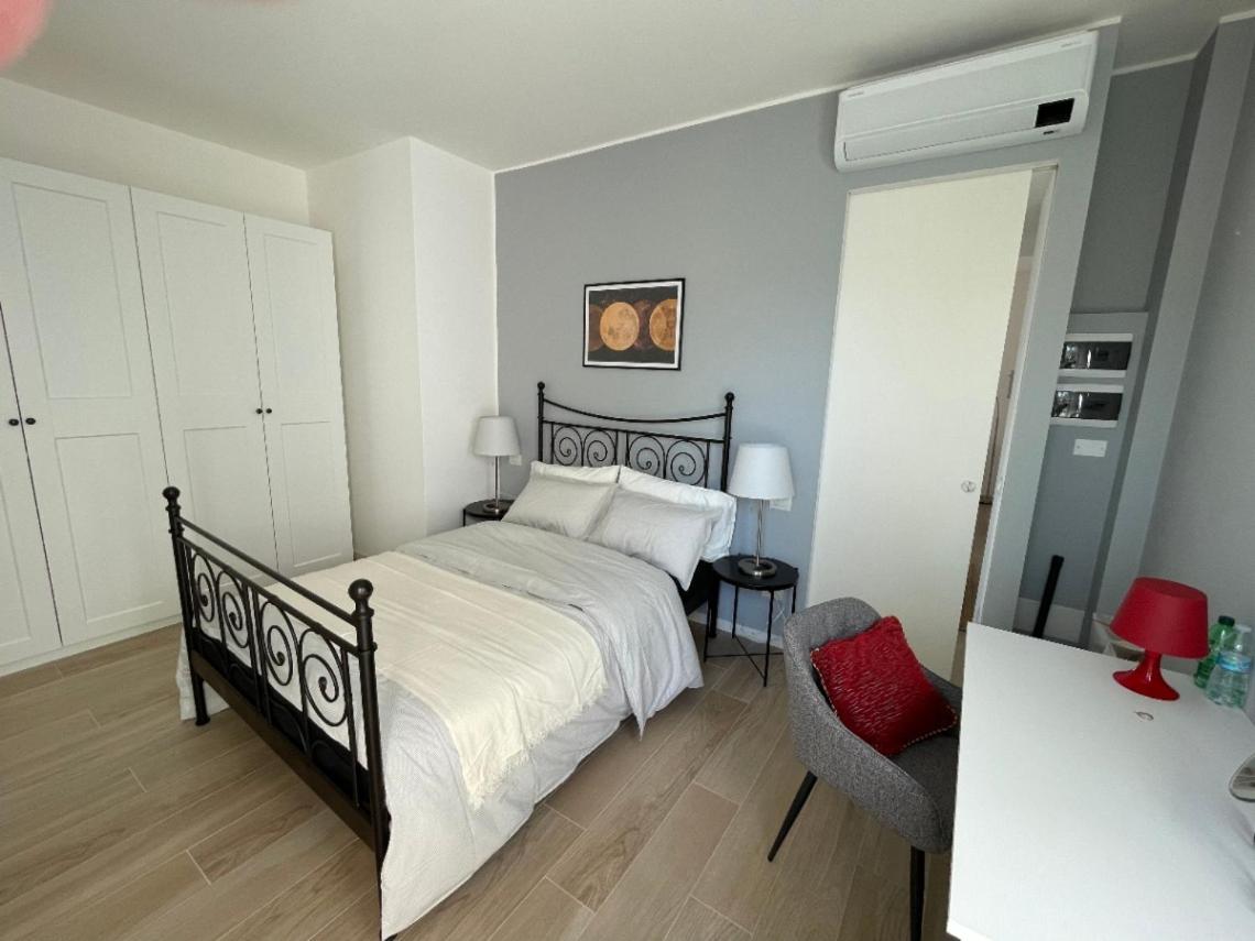 Suitetrails - Mecenate 10 Cozy Apartment