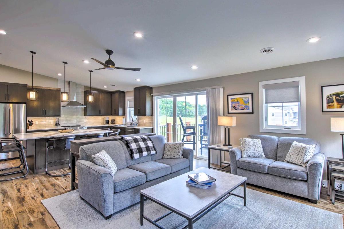 Chic Plymouth Townhome Less Than 1 Mi to Road America - Housity