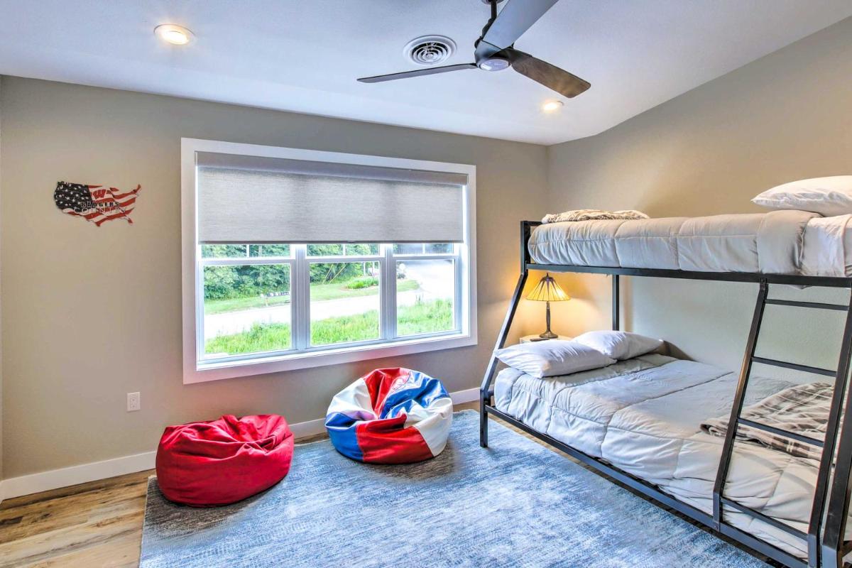 Chic Plymouth Townhome Less Than 1 Mi to Road America - Housity
