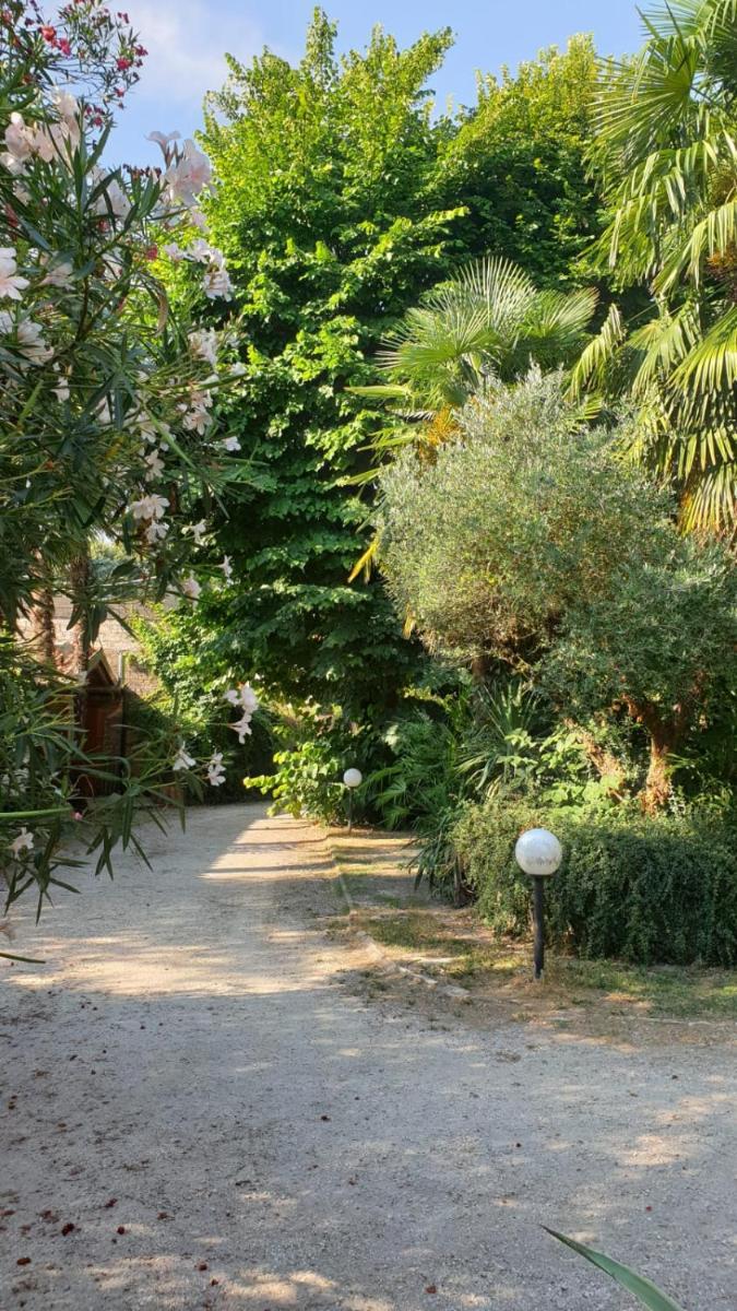 VillaLuigia - Oasi le Palme - Housity