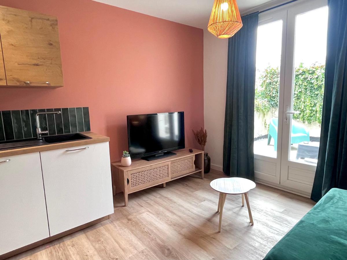 LE QUAI 4 - SUPERBE T2 LUMINEUX CALME - CLiM - TERRASSE - WiFi - Gare à 200m - Housity