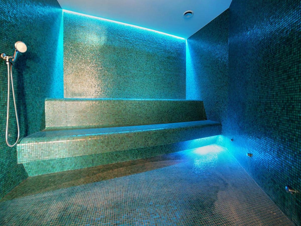 Przystań Hotel&Restaurants - Housity