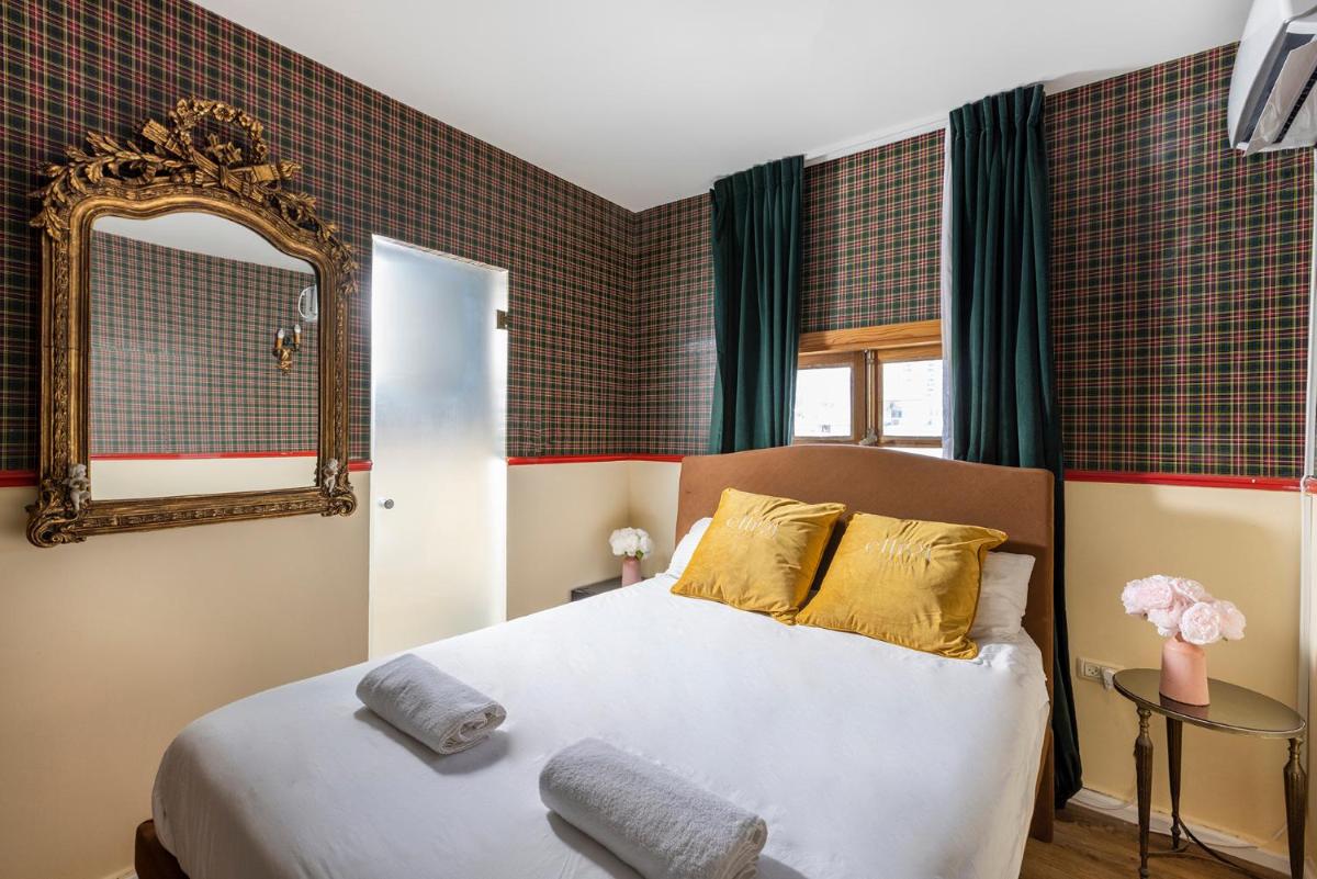 The Elliot - Adults only - Housity