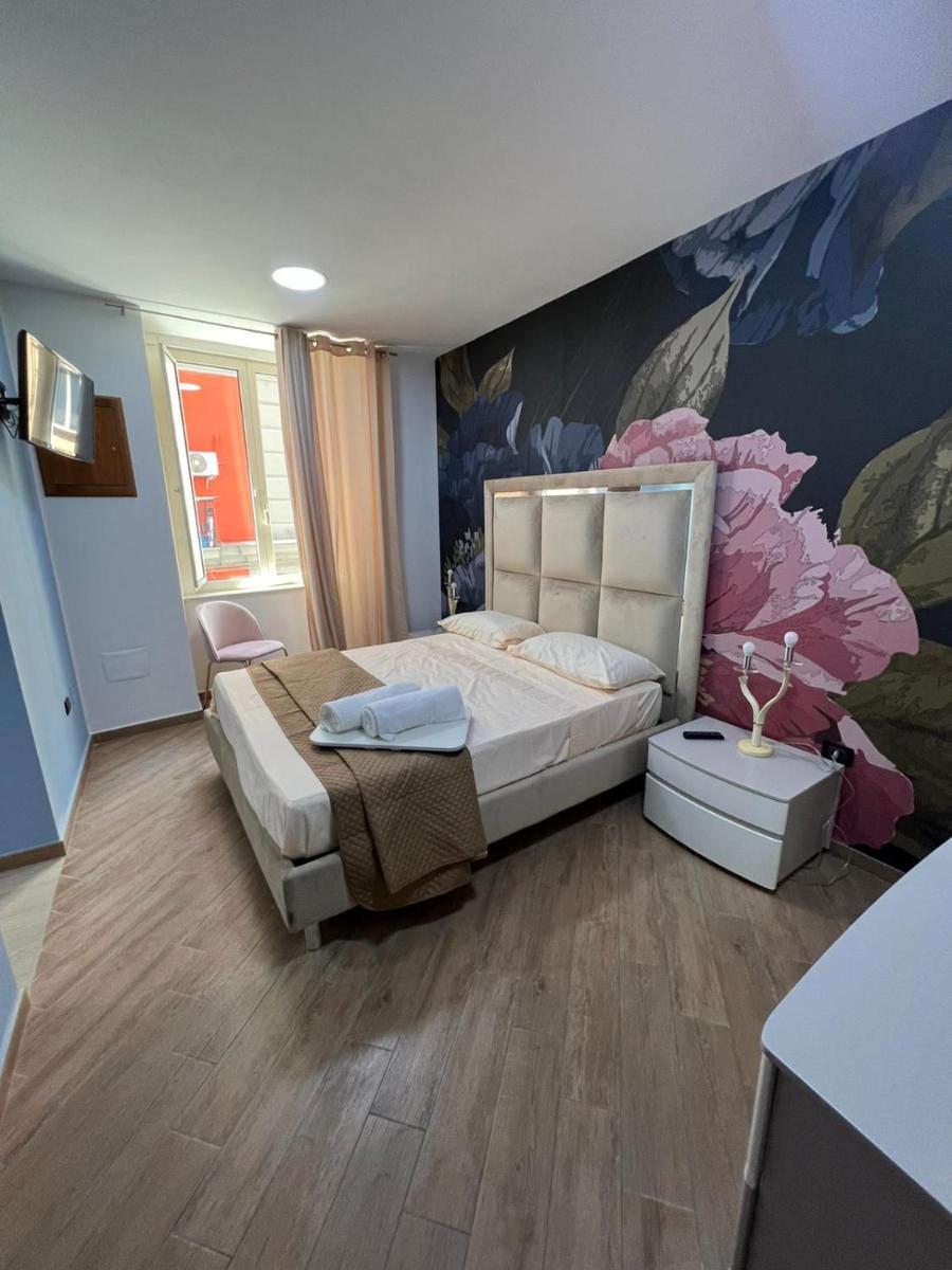 In Piazzetta - Housity